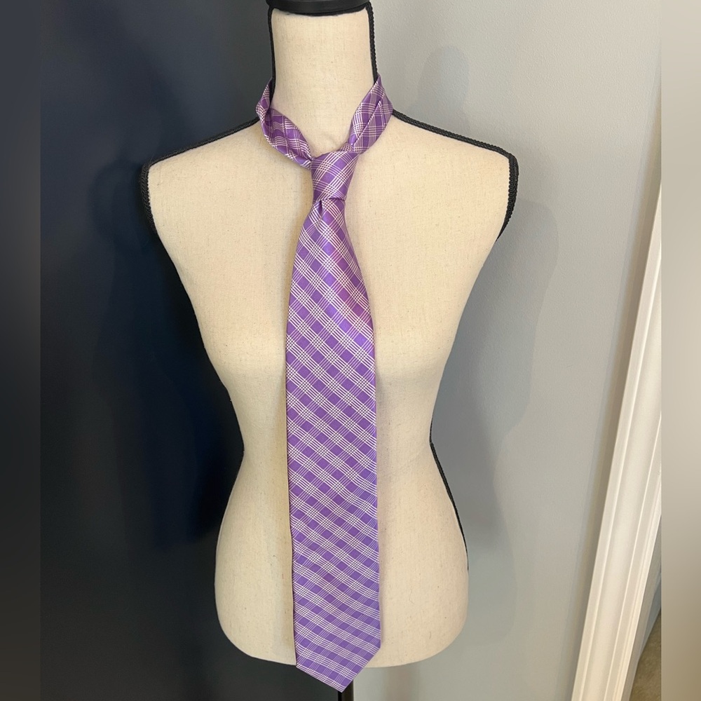 Ike Behar purple tie